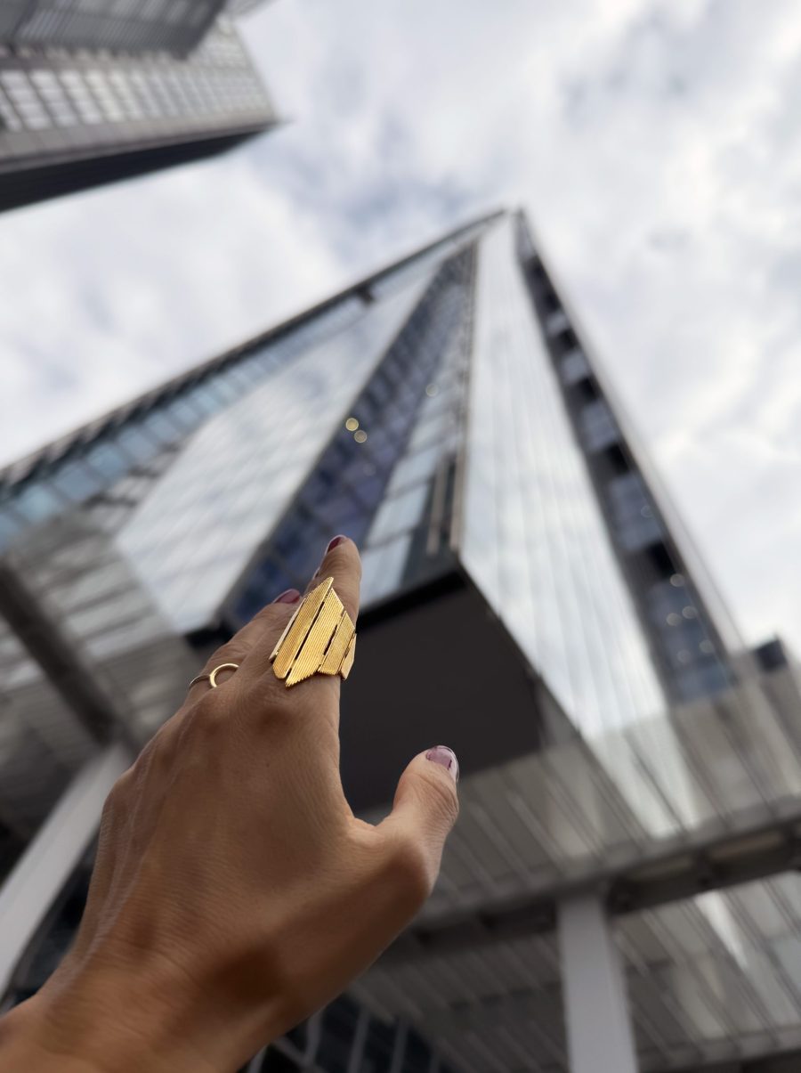 Indossato anello Shard Oro 1